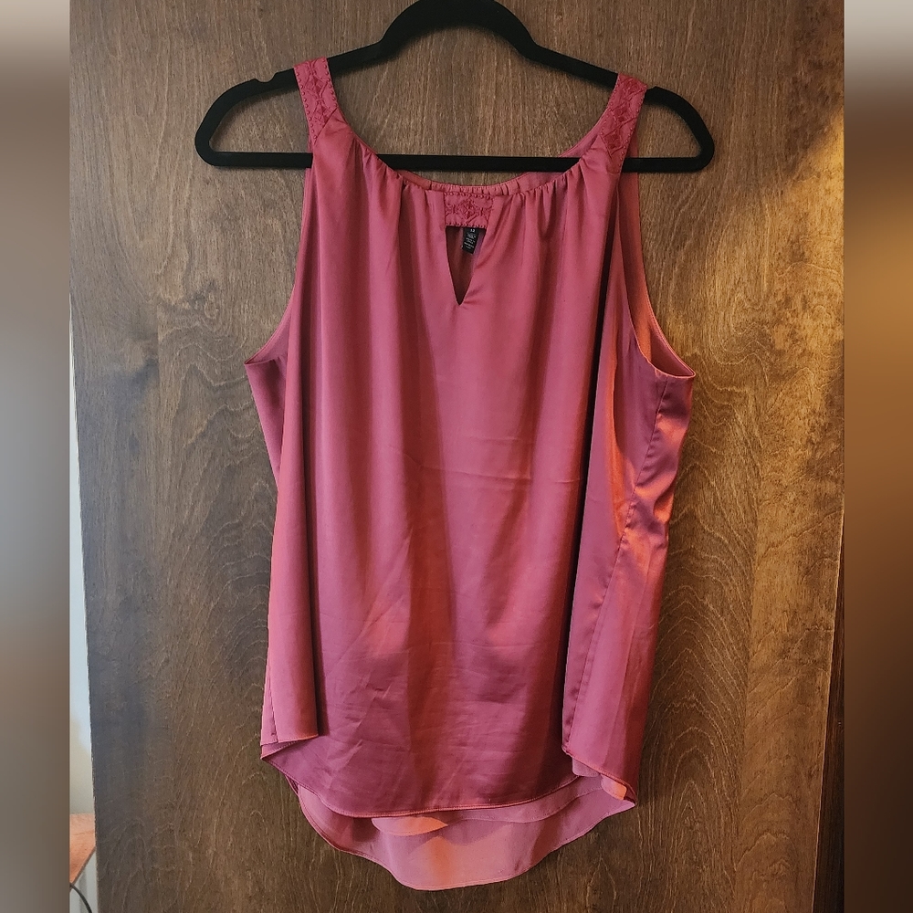WHBM Blouse Sz 12 Wine color